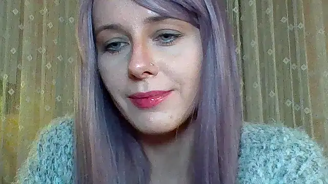 Snapshot of LuminousLady chatting on 03-14-25, 09:32 LuminousLady online show from 03-14-25, 09:32