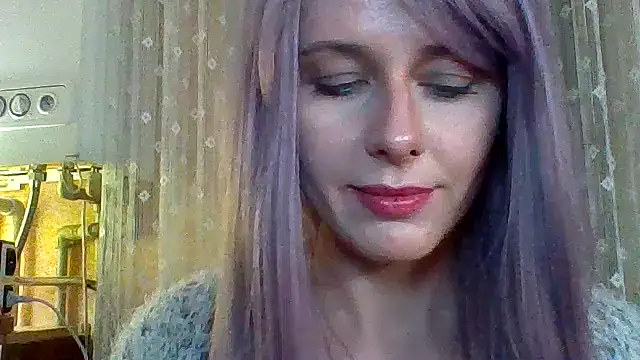 Snapshot of LuminousLady chatting on 03-15-25, 12:36 LuminousLady online show from 03-15-25, 12:36