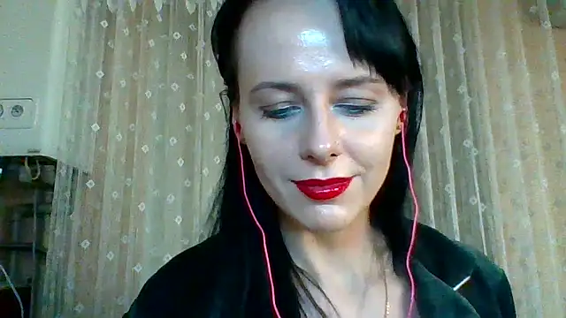 Snapshot of LuminousLady chatting on 03-22-25, 01:22 LuminousLady online show from 03-22-25, 01:22