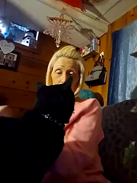 Snapshot of beautifulme23 chatting on 02-02-25, 08:08 beautifulme23 online show from 02-02-25, 08:08