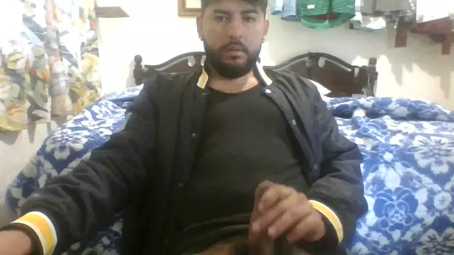 Snapshot of dickman10 chatting on 06-24-26, 02:38 dickman10 online show from 06-24-26, 02:38