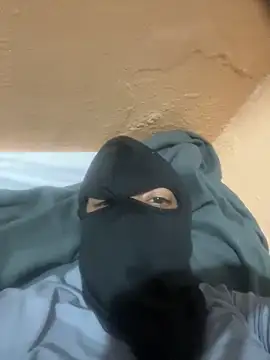 Snapshot of tunenarica22 chatting on 02-09-26, 02:04 tunenarica22 online show from 02-09-26, 02:04