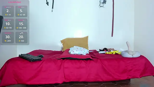 aurora cullen  online show from 02-17-26, 11:40