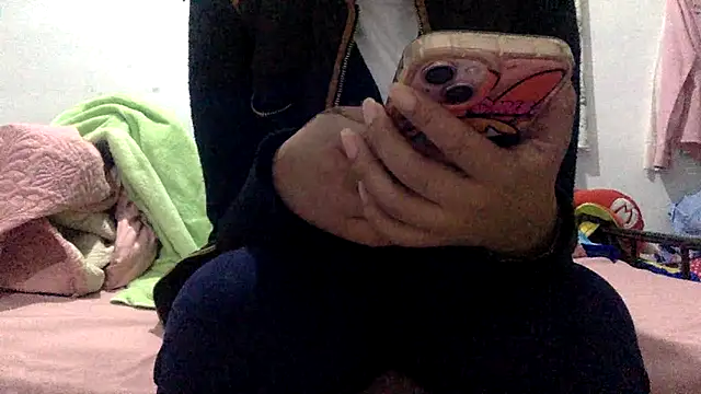 sharonlopez9611 online show from 02-05-26, 03:00