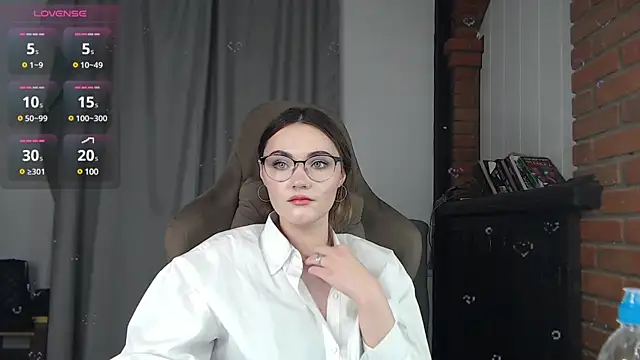 Kira Jin online show from 02-14-25, 11:53