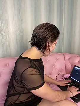 Maggie Geller online show from 03-19-25, 06:34