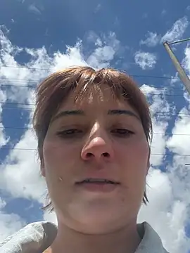 Maggie Geller online show from 11-18-25, 03:49