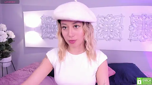 Snapshot of cloe_palmer chatting on 02-04-25, 08:28 cloe palmer online show from 02-04-25, 08:28