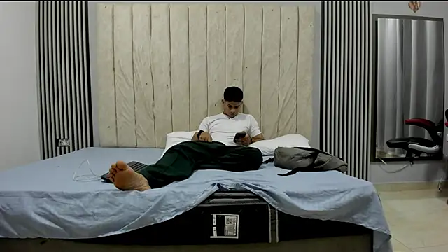 ANDRES STUD online show from 02-17-26, 03:58