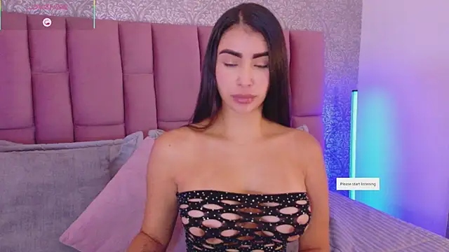 Snapshot of FelicityAdams chatting on 04-22-26, 02:51 FelicityAdams online show from 04-22-26, 02:51