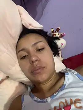 Snapshot of julieta_fn chatting on 06-02-26, 12:07 julieta fn online show from 06-02-26, 12:07
