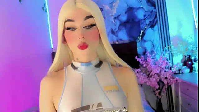 Snapshot of Irina_milkmaid chatting on 10-02-25, 07:10 Irina milkmaid online show from 10-02-25, 07:10