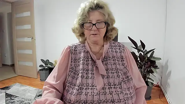 NoraJohnson6 online show from 11-12-25, 07:09