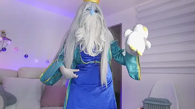 Snapshot of Neekito_ chatting on 10-31-25, 08:43 Neekito online show from 10-31-25, 08:43