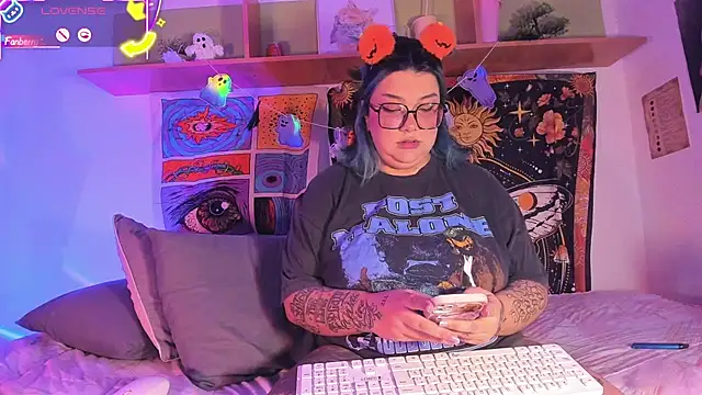 Banana squirt online show from 10-17-25, 08:22