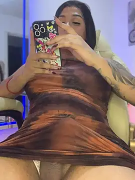 Snapshot of tinalove7 chatting on 07-02-26, 03:23 tinalove7 online show from 07-02-26, 03:23