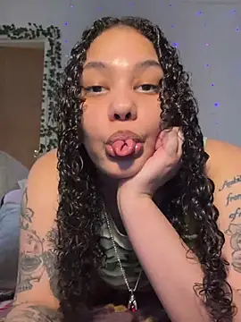 tastylolaaa online show from 05-04-26, 12:28