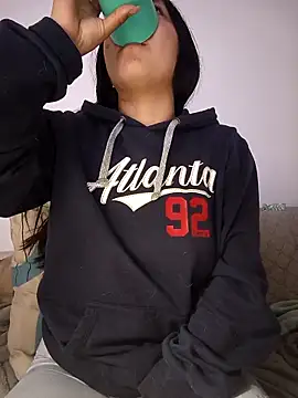 Snapshot of CuteHarper chatting on 10-18-25, 02:25 CuteHarper online show from 10-18-25, 02:25