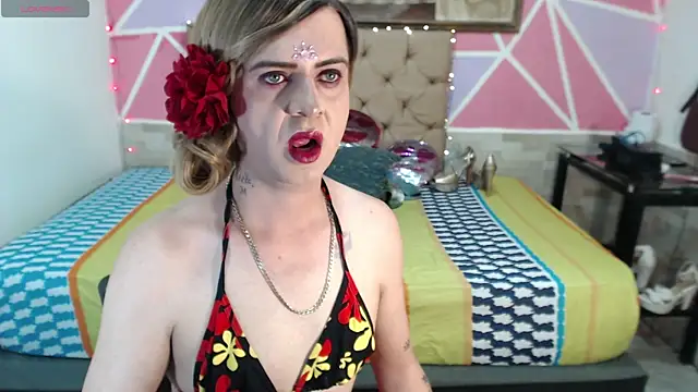 Snapshot of Dolldirtyxxx chatting on 03-15-25, 03:07 Dolldirtyxxx online show from 03-15-25, 03:07