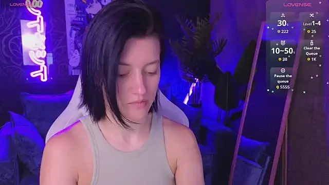 roxy riot  online show from 03-31-26, 01:51