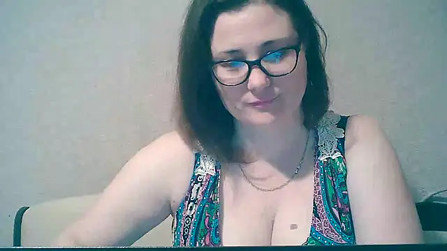 Snapshot of MerryLaCherry chatting on 02-26-25, 01:00 MerryLaCherry online show from 02-26-25, 01:00