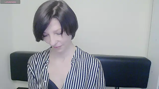  AngeliaFlow  online show from 02-25-25, 10:37