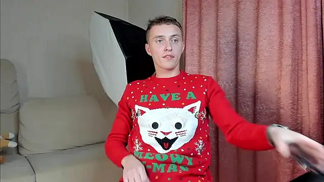 Snapshot of crazybottom99 chatting on 01-09-26, 06:42 crazybottom99 online show from 01-09-26, 06:42