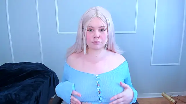  leana  online show from 02-18-26, 06:26