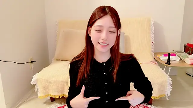 -ai-tan- online show from 02-21-25, 09:45