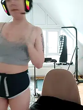 Gamergirl-Linela online show from 03-21-25, 04:51