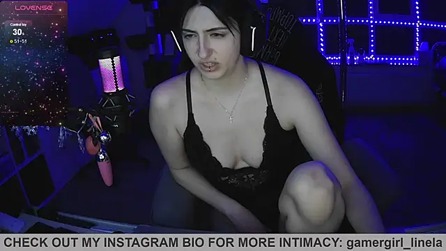 Snapshot of Gamergirl-Linela chatting on 05-14-26, 10:16 Gamergirl-Linela online show from 05-14-26, 10:16