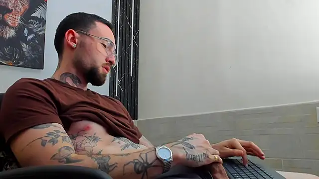 Luke davis01 online show from 02-15-25, 04:01