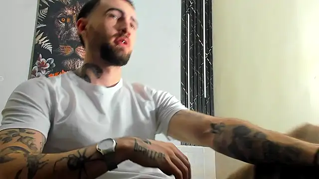 Luke davis01 online show from 03-19-25, 01:29