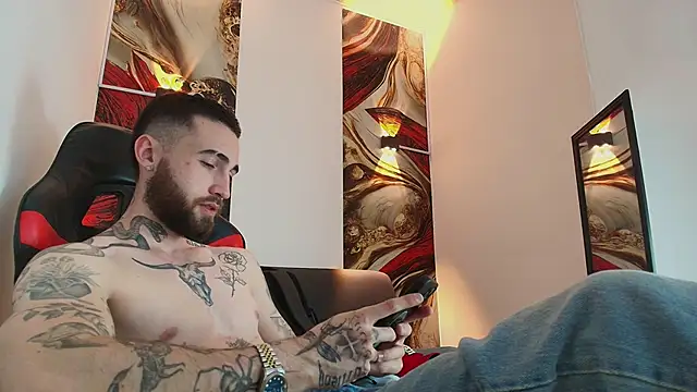 Luke davis01 online show from 10-22-25, 03:51