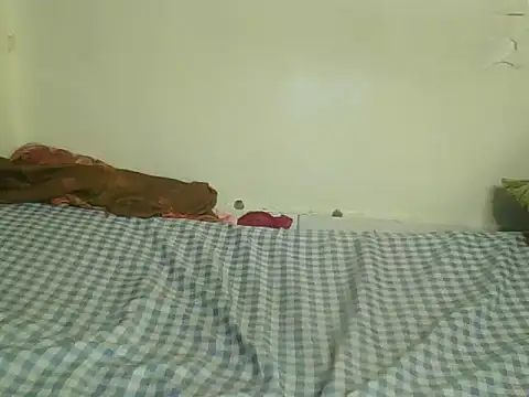 SweetLeona online show from 10-13-25, 04:56