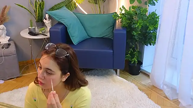 PortiaBellew online show from 02-11-25, 07:12