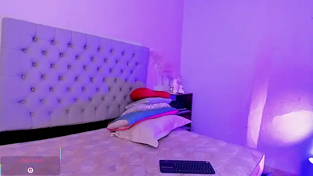 Morgan Wright online show from 12-19-25, 07:43