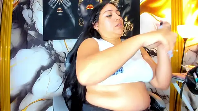 Sophia Brunett online show from 11-13-25, 11:53