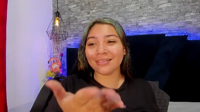 Sophia Brunett online show from 04-01-26, 11:33