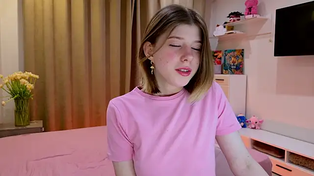 Bella amory online show from 02-21-26, 10:00