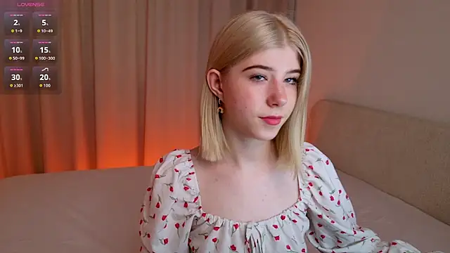Bella amory online show from 06-10-26, 01:54