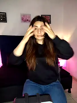 Snapshot of _michonne_ chatting on 02-13-25, 07:52 michonne online show from 02-13-25, 07:52