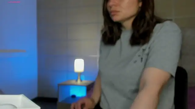 Snapshot of _michonne_ chatting on 10-10-25, 09:03 michonne online show from 10-10-25, 09:03