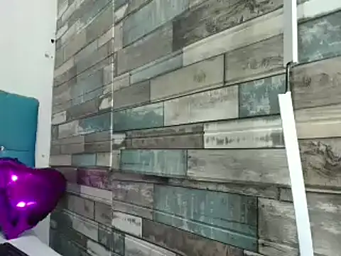 Snapshot of Tiana_Ebony18 chatting on 02-22-25, 12:29 Tiana Ebony18 online show from 02-22-25, 12:29