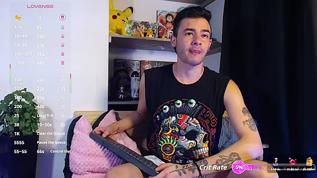 Snapshot of kyle_clint07 chatting on 10-10-25, 03:38 kyle clint07 online show from 10-10-25, 03:38