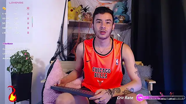 Snapshot of kyle_clint07 chatting on 10-22-25, 06:40 kyle clint07 online show from 10-22-25, 06:40