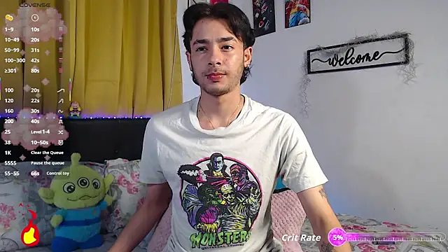 Snapshot of kyle_clint07 chatting on 07-28-26, 02:51 kyle clint07 online show from 07-28-26, 02:51