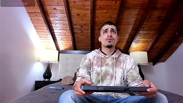 Sebastian Berne online show from 02-08-25, 07:05