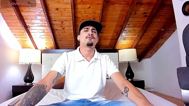 Sebastian Berne online show from 03-04-25, 07:32