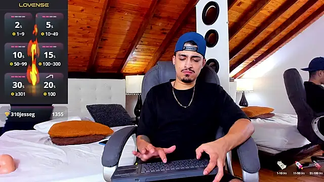 Sebastian Berne online show from 03-19-25, 01:32